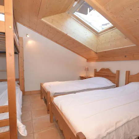 Village Lessy - Jane 1300